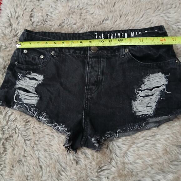 The Frayed Mid Rise Black Distressed Denim Shorts Women’s Size 10 Raw Hem Button - Picture 4 of 8